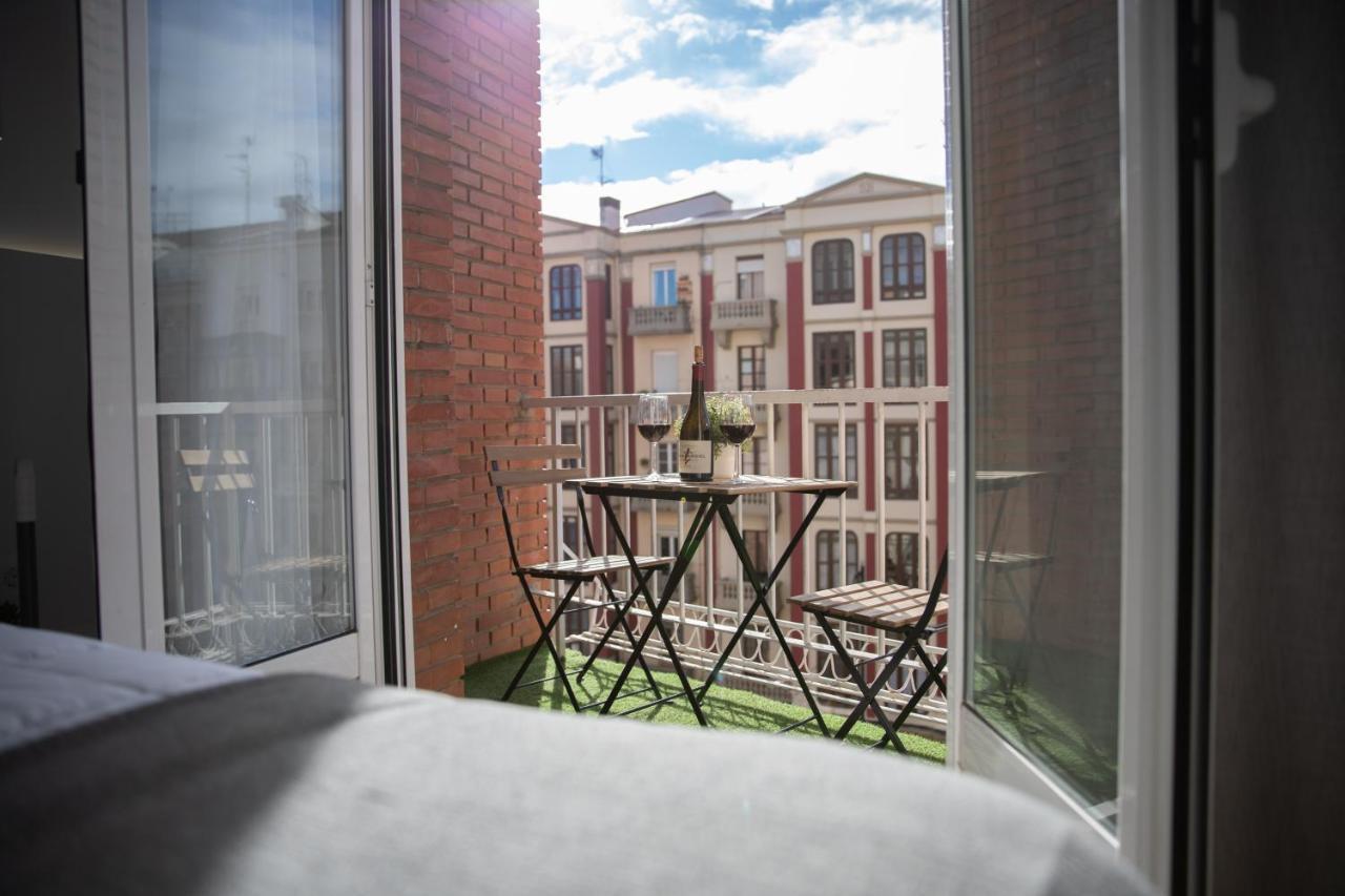 Apartamento Logrono Plaza Ayuntamiento Kültér fotó