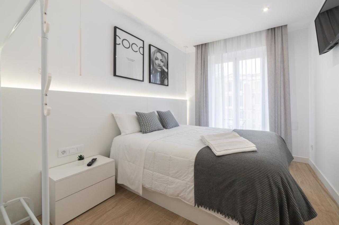 Apartamento Logrono Plaza Ayuntamiento Kültér fotó